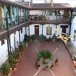 Green-Apartments Corral De Esquivel